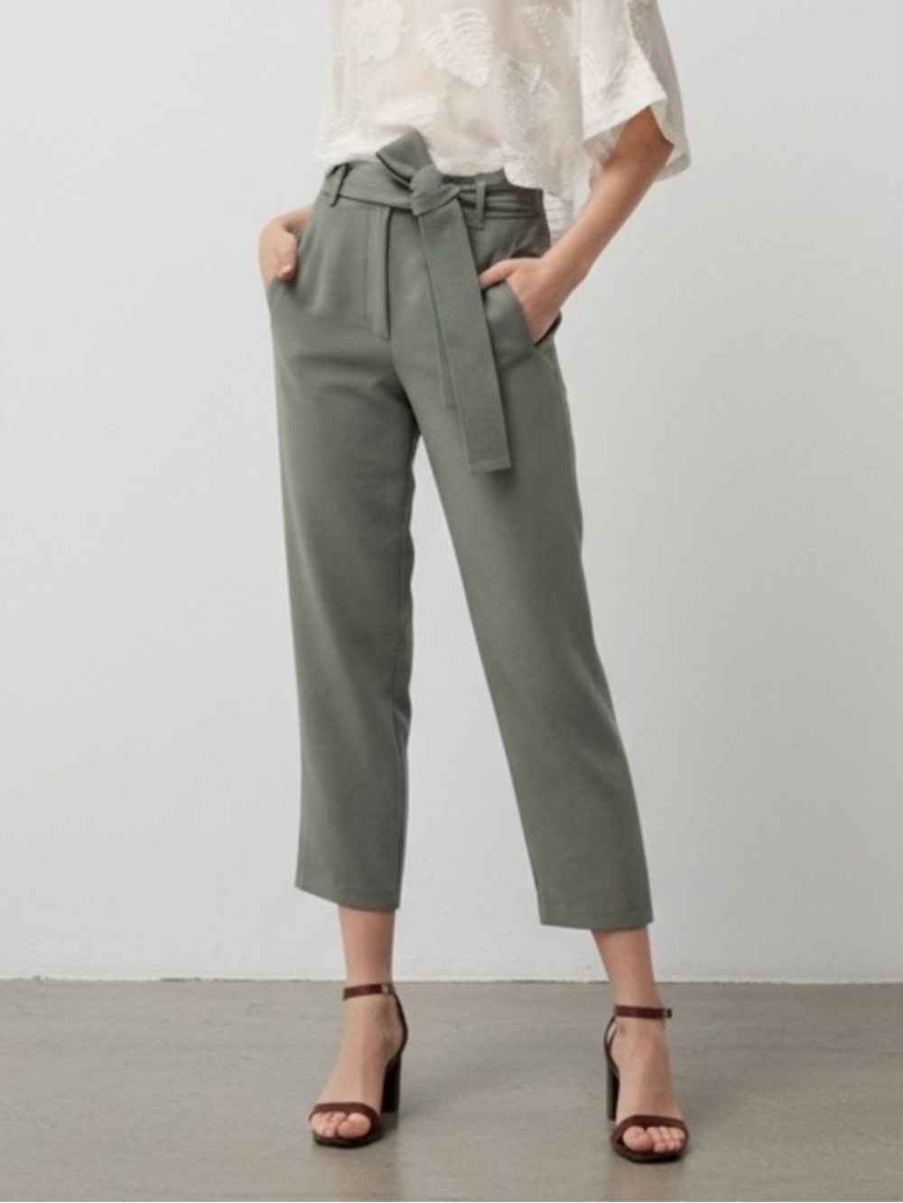 Aritzia Wilfred Olive Green Paperbag Waist Front Tie Trousers